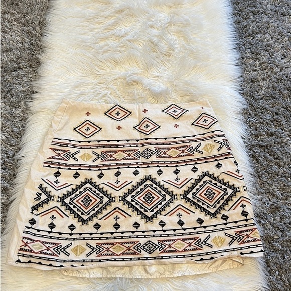 Cream Embroidered Mini Skirt - Picture 1 of 1